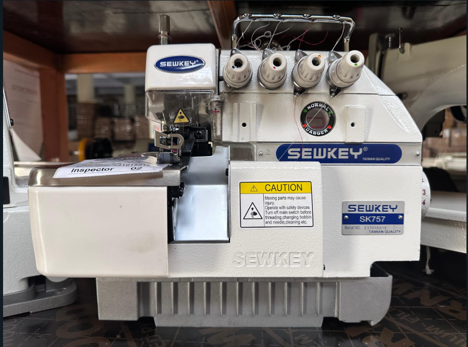 New SEWKEY SK757 overlock machine