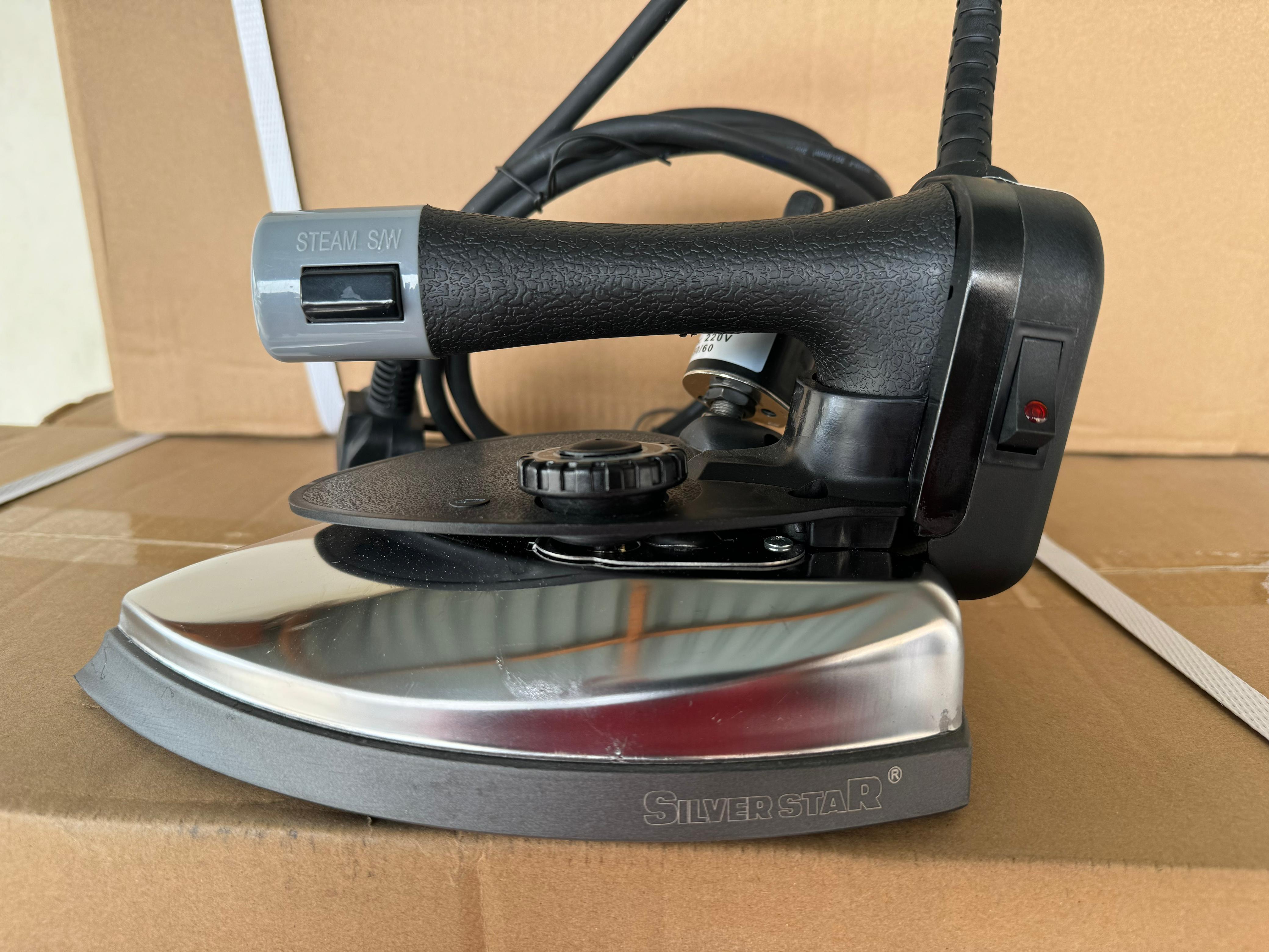 Silverstar steam iron box ES-300L