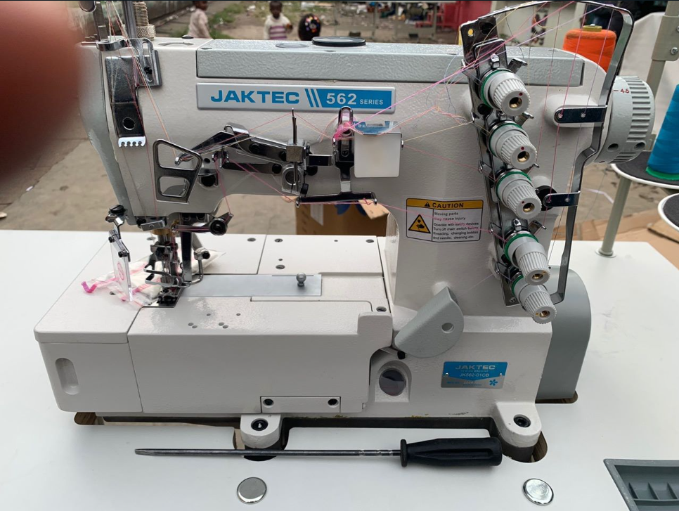 New JAKTEC Flatlock machine