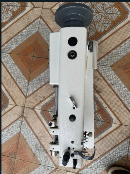 Brand new HUIYI walking foot machine