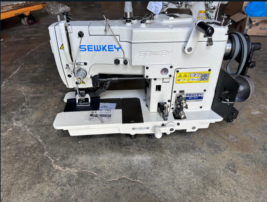 New SEWKEY SK_781 button holing machine
