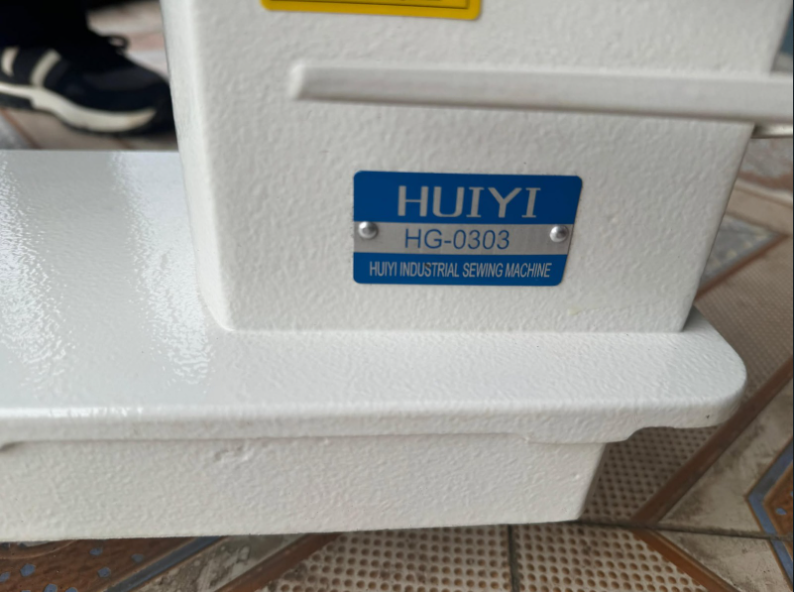 Brand new HUIYI walking foot machine