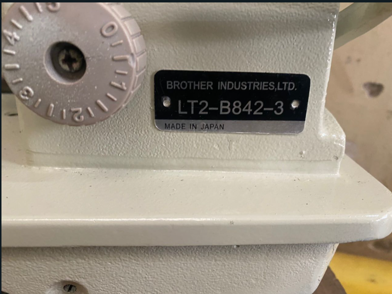 BROTHER (LT2-B842-3) DOUBLE NEEDLE SPLIT BAR