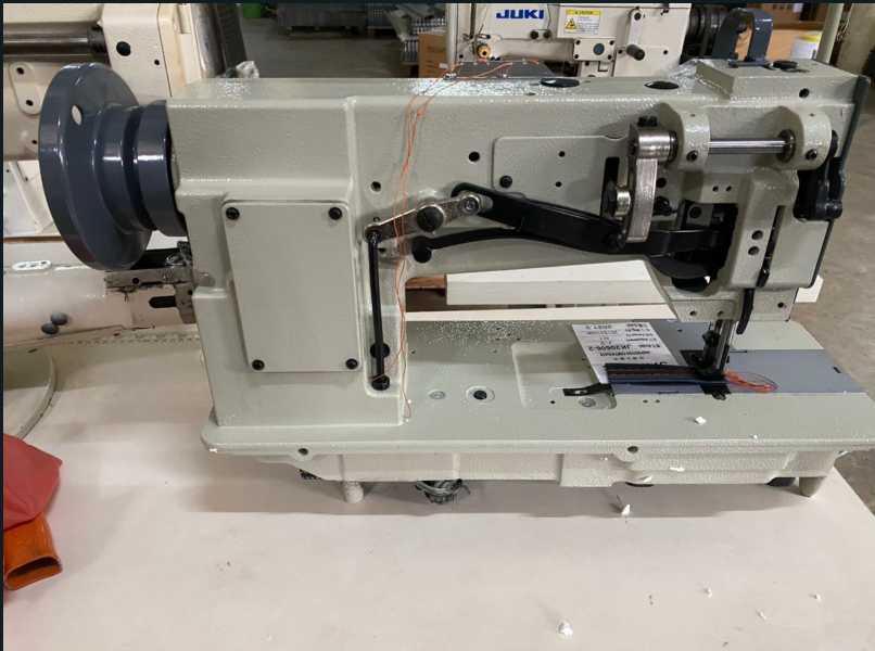 JAKTEC DOUBLE NEEDLE WALKING FOOT MACHINE (JK20606-2)
